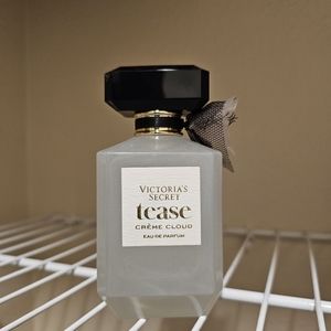 Tease Victoria secrets perfume